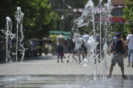 Temperaturat e larta, merret vendim që të kufizohet orari i punës për këto kategori