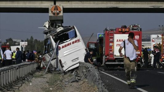 Aksidentohet një autobus në Ankara, nëntë të vdekur e 26 të lënduar