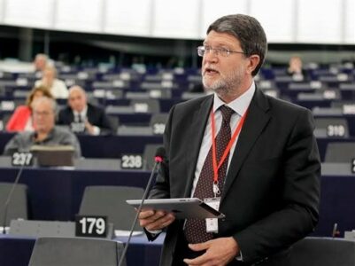 Eurodeputeti kroat: Nuk mjafton veç njohja e Kosovës, Serbia duhet ndryshuar qëndrimin ndaj fqinjëve të saj