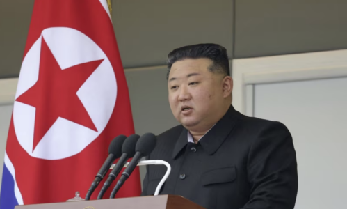 Kim Jong Un: Koreja e Veriut planifikon rritjen e arsenalit bërthamor