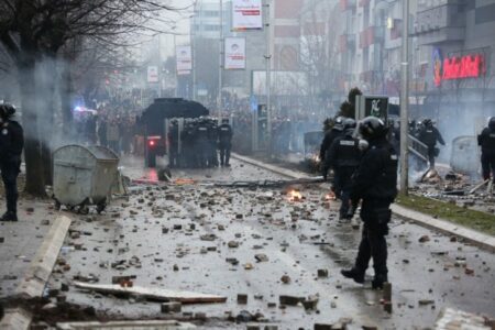 “E pash që po më rridhte gjak”, ish-pjesëtari i Njësisë Speciale thotë se ishte lënduar në protesën e VV-së të 2015-ës