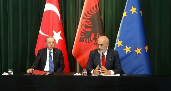 Rama: Kosova nuk gjen asgjëkund një mik si Turqia