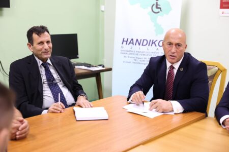 Haradinaj premton rritje 50% në të gjitha skemat pensionale dhe sociale: Po përballen me neglizhencë nga institucionet