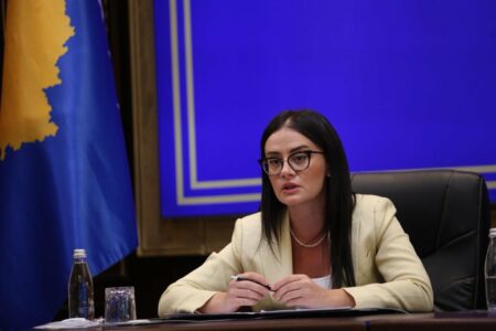 Meliza Haradinaj: Kosova do të duhet të ndryshojë qasjen me SHBA-të pavarësisht se cili kandidat fiton