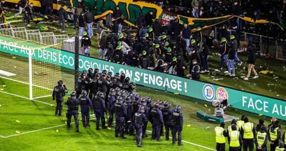 Një 6 vjeçar po bënte probleme në stadium, klubi francez e gjobiti