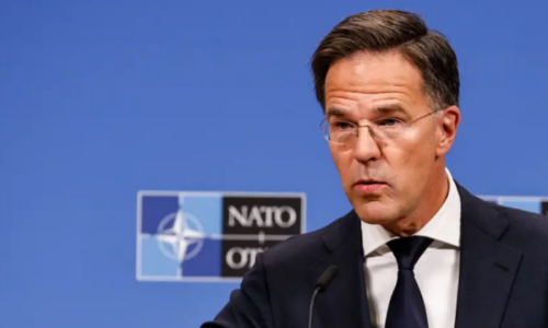 Rutte: NATO e angazhuar për stabilitet në Kosovë dhe rajon