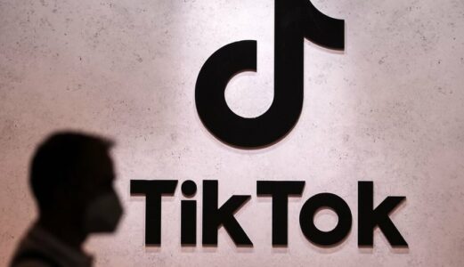 Shqipëria e ndalon, Venezuela e gjobit me 10 mld USD Tik-Tok-un