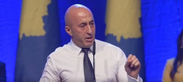 Haradinaj: Kosova fiton vetëm kur bashkohen njerëzit e zotë dhe largohet mashtruesi, Albin Kurti