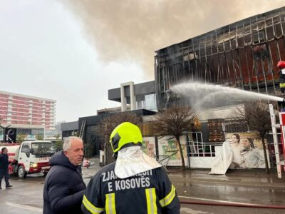 Zjarri i madh në Suharekë, Muharremaj: Vendet e rajonit na dolën në ndihmë, shprehim keqardhje për dëmet e shkaktuara