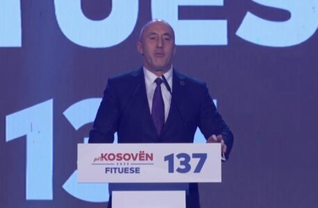 Haradinaj për Kurtin: Hoqi nga buxhetimi rrugën e cila ishte paraparë të ndërtohej për një vit, çfarë borxhi ia pati Gjakova