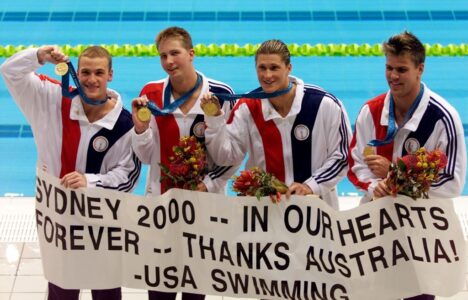 Notari amerikan thotë se humbi 10 medalje olimpike nga zjarri në Los Anxhelos