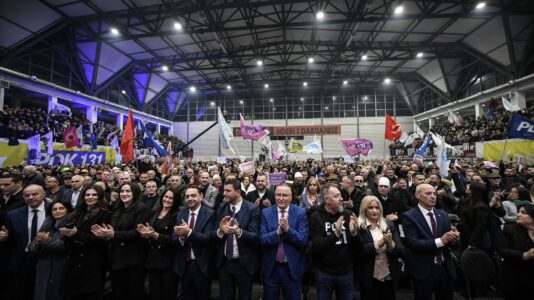 Bedri Hamza: 50% u rriten pensionet familjeve të dëshmorëve, invalidëve dhe veteranëve të UÇK-së