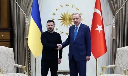 Erdogan takohet me Zelenskyn