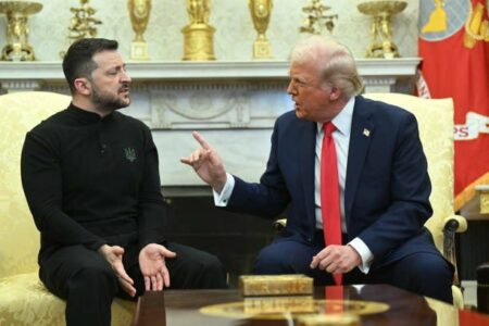 Trump shpërthen ndaj Zelenskyt: Pa ndihmat tona do ishit mposhtur shumë shpejt, s’keni më trupa, pranoni marrëveshjet ose largohemi