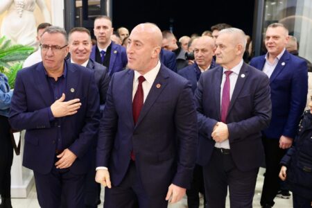 Haradinaj në Lug të Drinit: Mbështetje masive për Kosovën Fituese