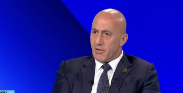 Haradinaj: Momentin që Kurti se ka shumicën parlamentare pakicat bashkohen me atë që e ka siguruar